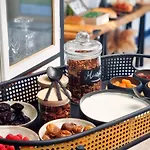 La Parenthese Du Las, Maison D'hotes, Piscine Et Spa, Entre Bordeaux Et Cap Ferret Bed & Breakfast 4*
