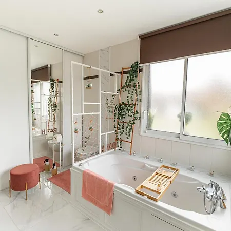 La Parenthese Du Las, Maison D'hotes, Piscine Et Spa, Entre Bordeaux Et Cap Ferret 4*