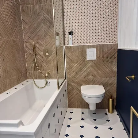 La Parenthese Du Las, Maison D'hotes, Piscine Et Spa, Entre Bordeaux Et Cap Ferret לינה וארוחת בוקר