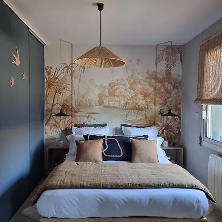 לינה וארוחת בוקר La Parenthese Du Las, Maison D'hotes, Piscine Et Spa, Entre Bordeaux Et Cap Ferret סן-ז'אן-ד'אילה