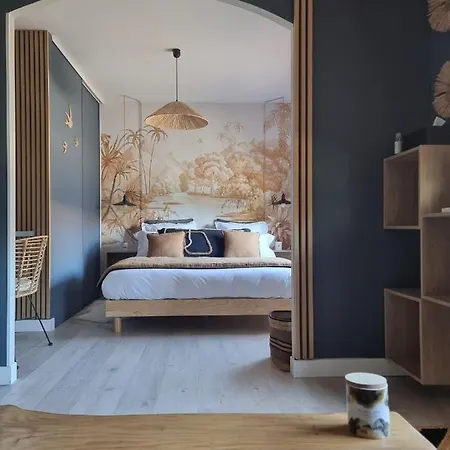 לינה וארוחת בוקר La Parenthese Du Las, Maison D'hotes, Piscine Et Spa, Entre Bordeaux Et Cap Ferret 4*