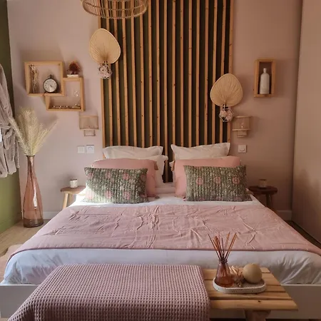 לינה וארוחת בוקר La Parenthese Du Las, Maison D'hotes, Piscine Et Spa, Entre Bordeaux Et Cap Ferret