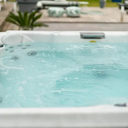 לינה וארוחת בוקר La Parenthese Du Las, Maison D'hotes, Piscine Et Spa, Entre Bordeaux Et Cap Ferret